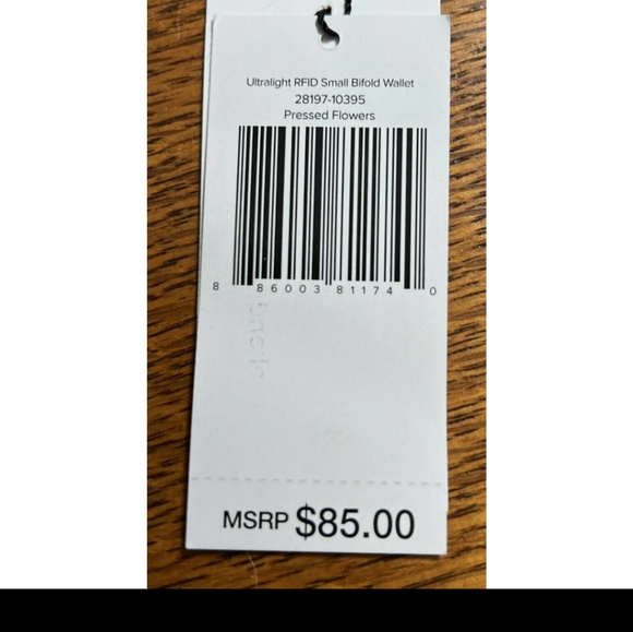 Rare Vera Bradley Pressed Flowers Ultra Light RFID Small Bilfold Wallet RARE EUC - Picture 9 of 11